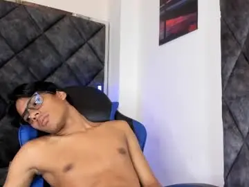 Chaturbate Free Porn Cam of liamkron