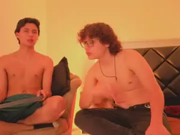 Chaturbate Sex Chat of tian_sex