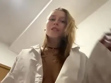 Chaturbate Live Sex Cam of eugenierickel