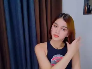 Chaturbate Free Live Porn of lux_white