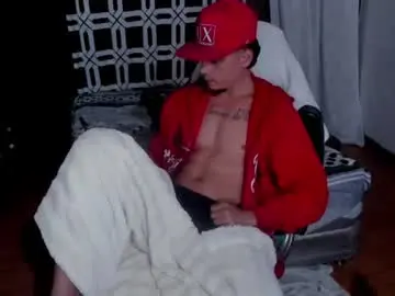 Chaturbate Watch Live Sex Cams of brunocuttie94