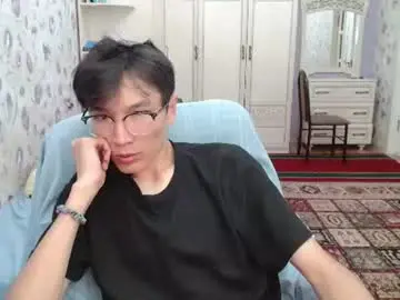 Chaturbate Live Sex Cam of zengom