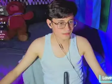 Chaturbate Sex Chat of angelito18_twink