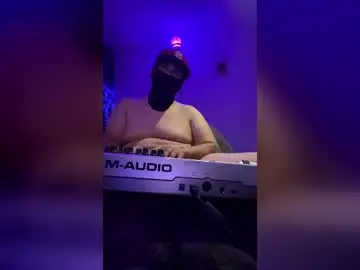 Chaturbate Live Sex Cam of mackahoe26
