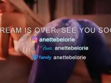 Chaturbate Live Sex Cam of anette_belorie
