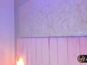 Chaturbate Best live sex cam show of hillarycollins