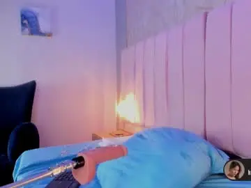 Chaturbate Live Sex of hillarycollins