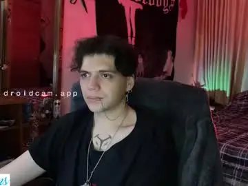 Chaturbate Free Porn Cam of skarvian