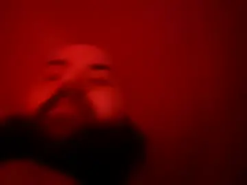 Chaturbate Live Porn of stallion_bear