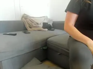 Chaturbate Watch Live Sex Cams of wet_pants2022