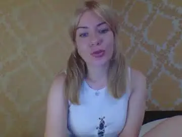 Chaturbate Free Porn Cam of softy_aura