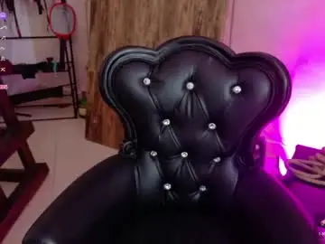Chaturbate Adult Video Chat of sophie_clairen
