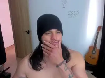 Chaturbate Best live sex cam show of loganhot22
