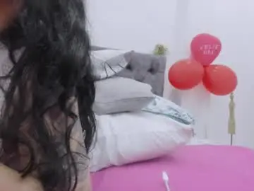 Chaturbate Live Sex Cam of 00valeriasexxx