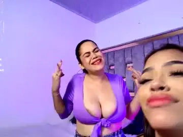 Chaturbate Sex Cam of alexa_candy_18