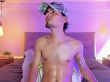 Chaturbate Watch Live Sex Cams of chris_angnel_