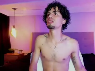 Chaturbate Live Sex Cam of chris_angnel_
