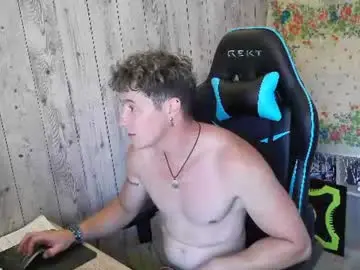 Chaturbate Adult Video Chat of frenchhornybibs
