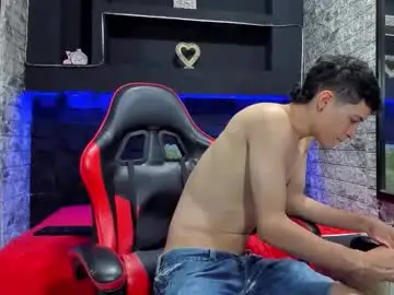 Chaturbate Live Porn of felipe_fiire