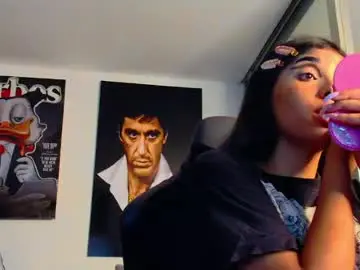 Chaturbate Free Live Porn of latin_couple77