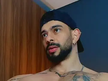 Chaturbate Live Sex of massimo_visconti