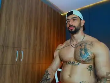 Chaturbate Best Webcam of massimo_visconti