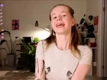 Chaturbate Live Sex Cam of austeja_ona