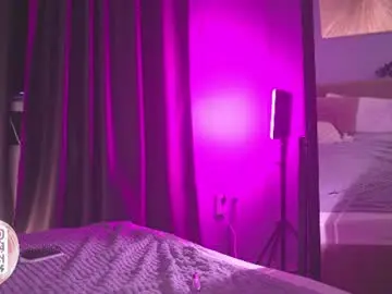 Chaturbate Live Sex Cam of boobybliss