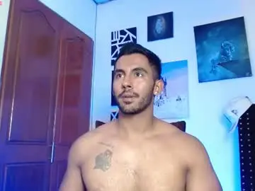 Chaturbate Adult Video Chat of romanpearce_
