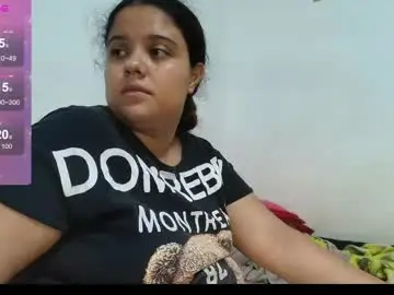 Chaturbate Live Sex Cam of elivanegas