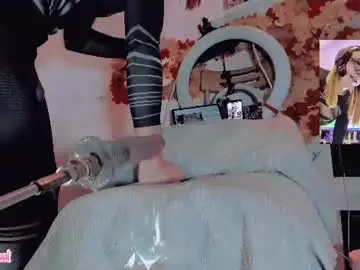 Chaturbate Live Sex Cam of kate_yoshy