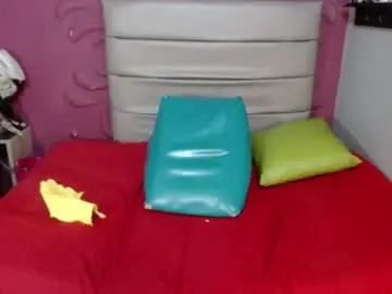 Chaturbate Live Porn of cameron_restrepo
