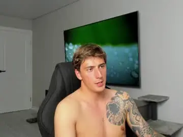 Chaturbate Watch Live Sex Cams of krishort