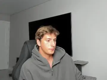 Chaturbate Watch Live Sex Cams of krishort