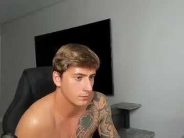 Chaturbate Watch Live Sex Cams of krishort