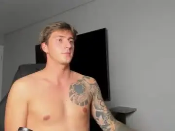 Chaturbate Live Sex Cam of krishort