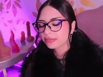 Chaturbate Live Sex Cam of misselektra__