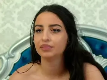 Chaturbate Nude Webcam of bigbooty_69x