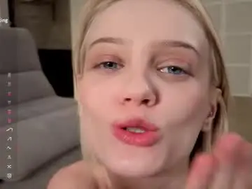 Chaturbate Sex Cam of evangel111