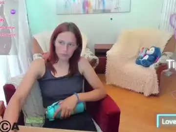 Chaturbate Adult Webcams of lilyviolet7