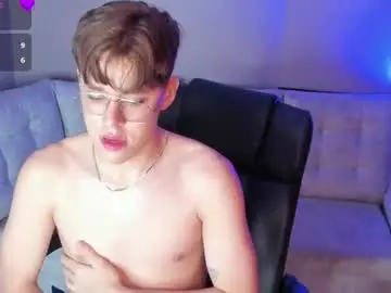 Chaturbate Watch Live Sex Cams of ianblake_