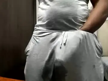 Chaturbate Free Porn Cam of roccoblack02