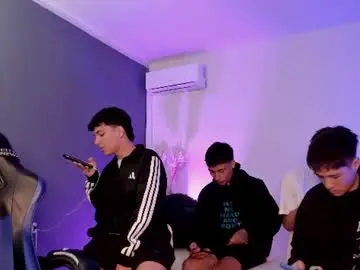 Chaturbate Watch Live Sex Cams of handsomeboys19