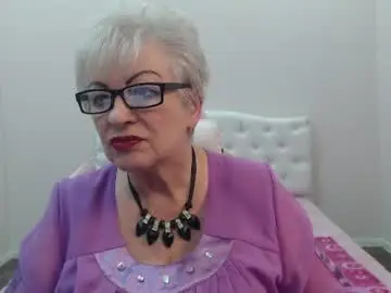 Chaturbate Live Sex Cam of kaylesmoll