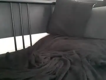 Chaturbate Live Sex of apollobest77