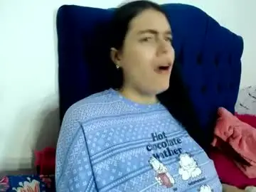 Chaturbate Live Sex Cam of ari_coohachelaa