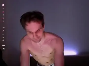 Chaturbate Live Sex Cam of mel_kallen