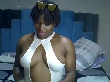 Chaturbate Live Porn of melanin_moon