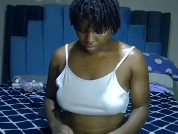 Chaturbate Sex Cam of melanin_moon
