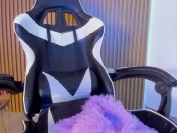 Chaturbate Free Live Porn of hall_anahiis